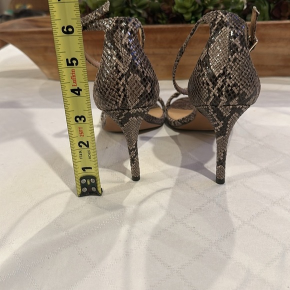 Banana Republic Bare Snakeskin Ankle Strap heeled Sandals Cocktail Heels size 9 - Picture 4 of 5
